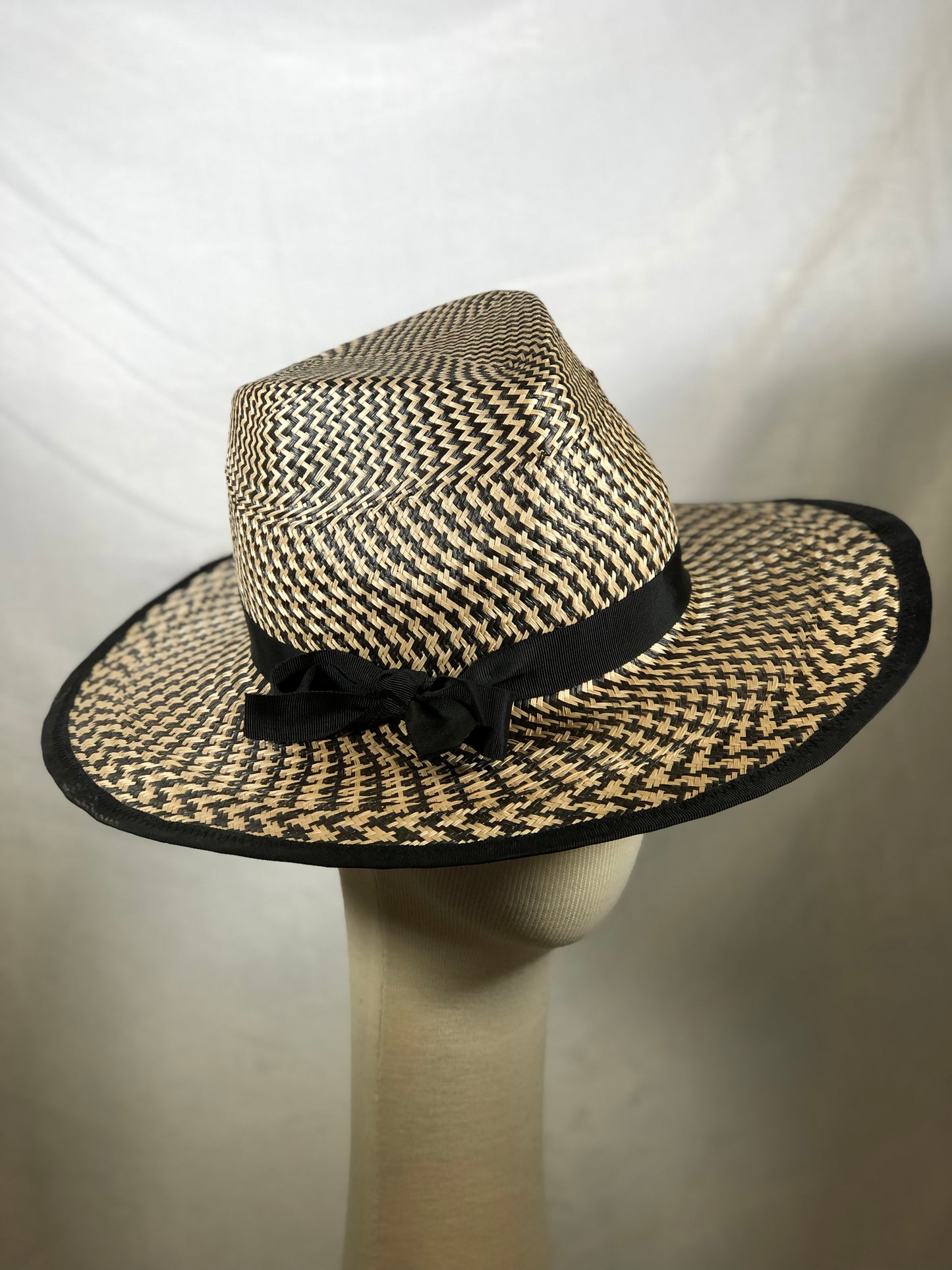 Black & Natural Straw Summer Hat by Possum Ball